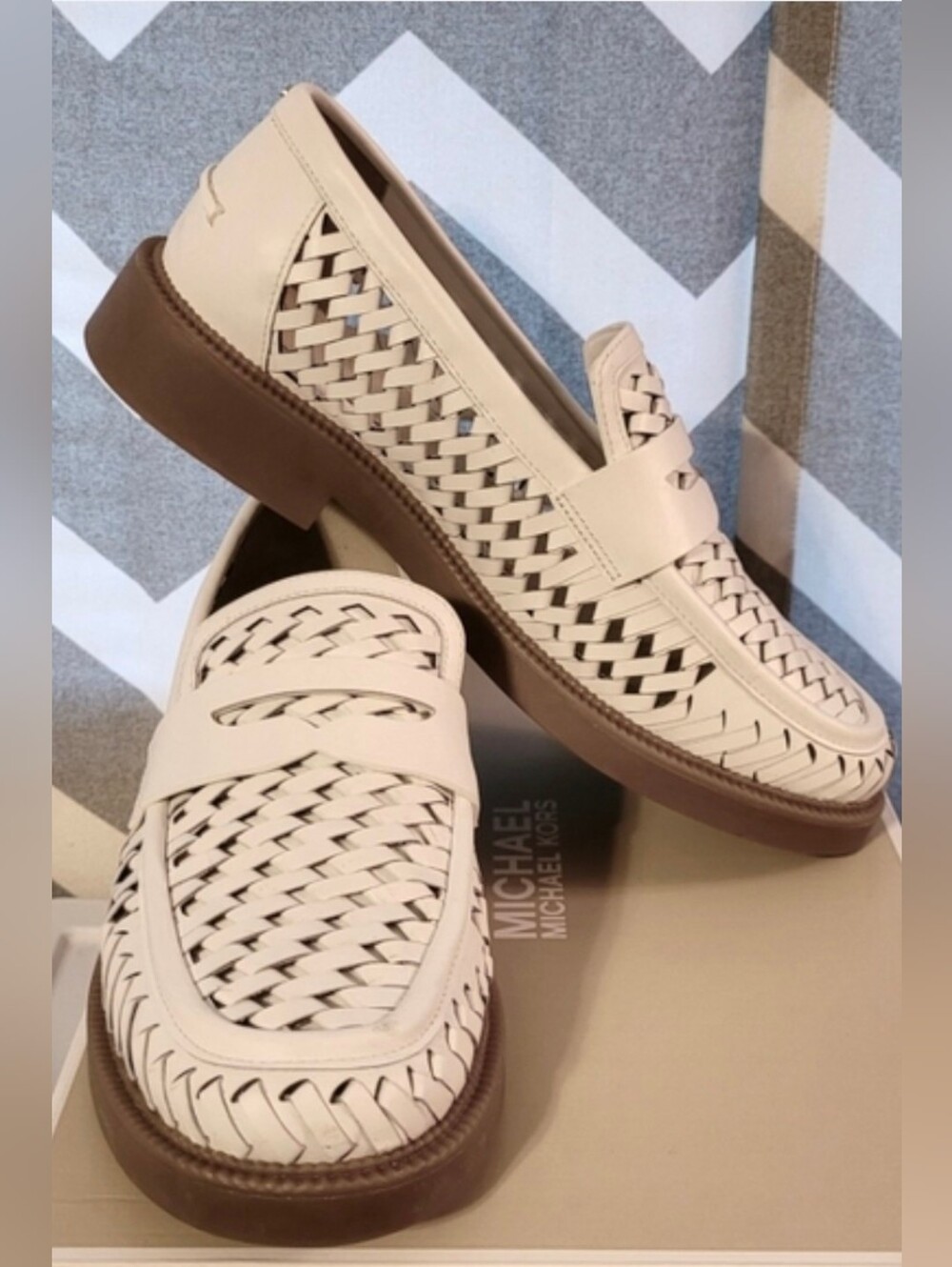 Michael Kors Woven Leather Eden Loafer women size 8